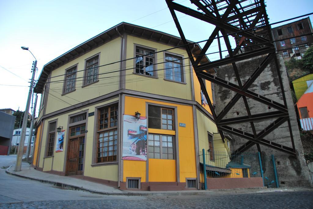 Hostal Recuerdos De Familia Valparaíso Dış mekan fotoğraf