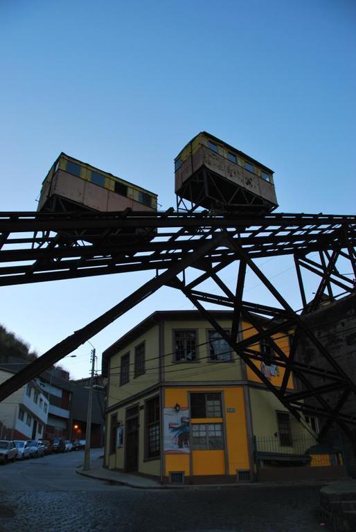 Hostal Recuerdos De Familia Valparaíso Dış mekan fotoğraf